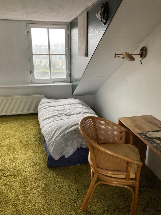 Luc'S Place, Waterbed Grote Kamer Zoeterwoude Esterno foto